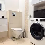 Rentplanet - Przy Lotnisku Appartement Poznań
