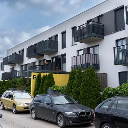 Appartement Rentplanet - Przy Lotnisku Poznań