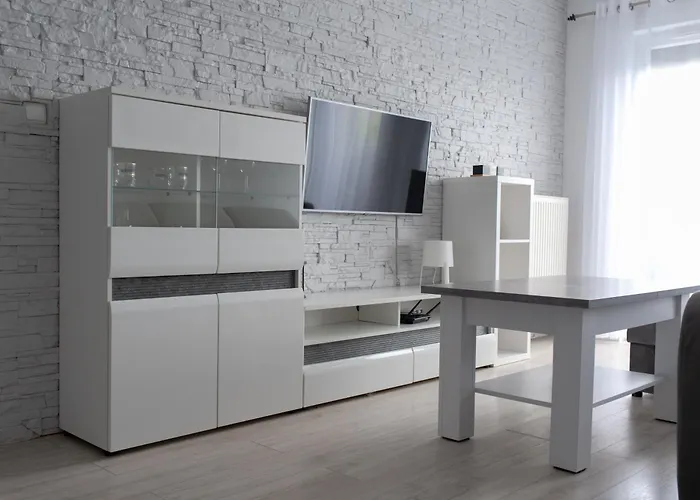 Appartement Rentplanet - Przy Lotnisku Poznań