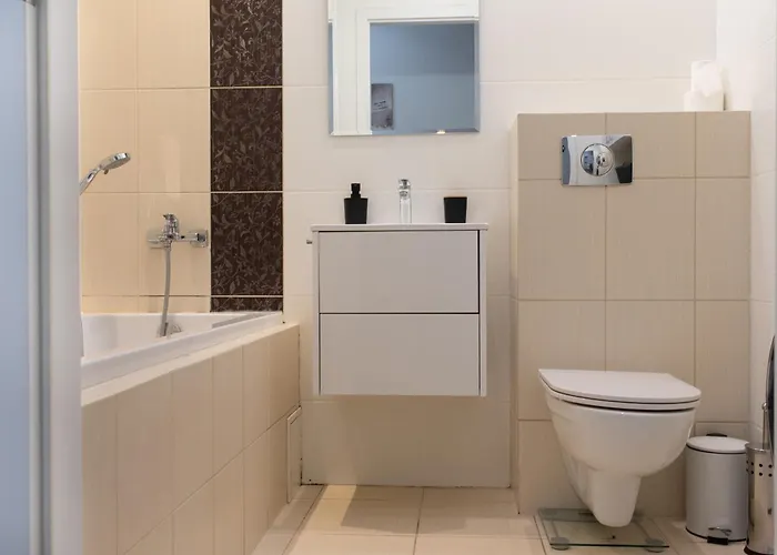 Rentplanet - Przy Lotnisku Appartement